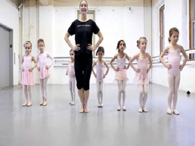 Mengapa Anak Harus Belajar Balet Sejak Kecil